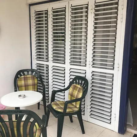 Lighthouse Beach Apartment * Pafos